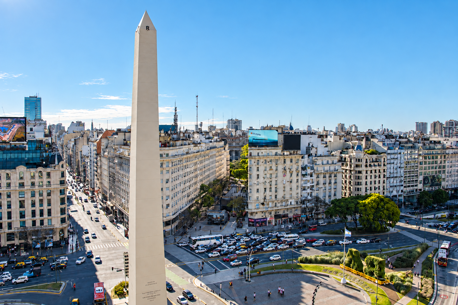 Veduta dell’Obelisco e dell’Avenida 9 de Julio